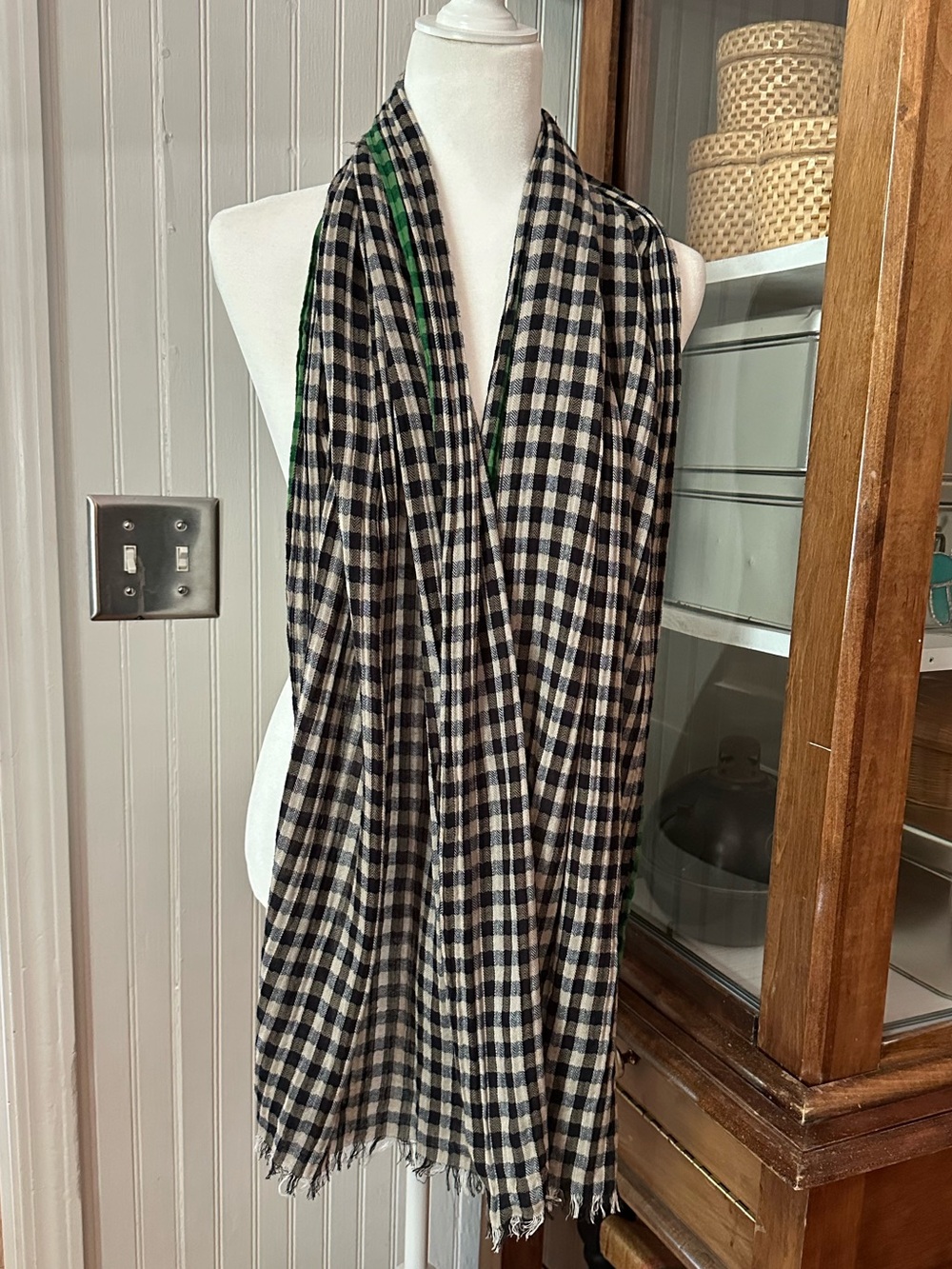 Black, tan, and green scarf • women’s